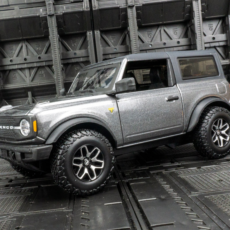 1:24仿真2021款Ford Bronco福特烈马合金车模摆件静态吉普车玩具
