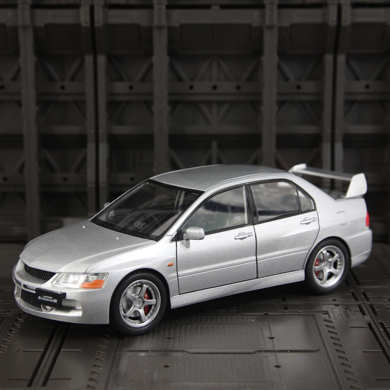 1:24仿真三菱EVO 9代合金跑车模型汽车摆件收藏声光转向儿童玩具