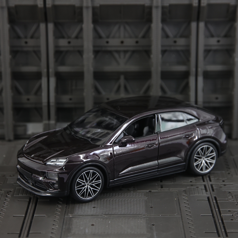 1:24仿真保时捷Macan Turbo Electric合金汽车模型越野车玩具礼物
