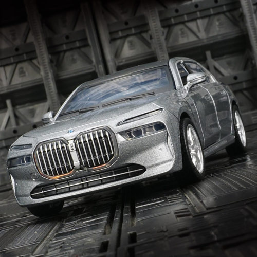 1:32仿真BMW宝马I7新能源合金汽车模型7系玩具车回力声光摆件男孩