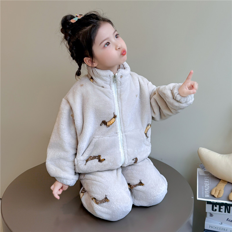 女童珊瑚绒保暖加厚家居服套装