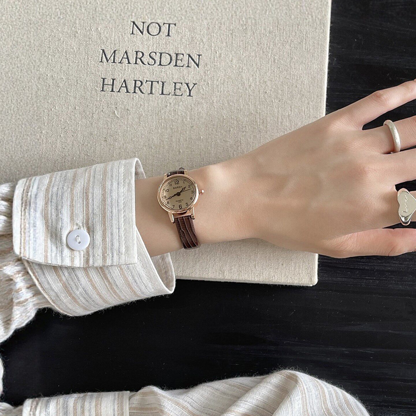 手表女款学生ins风小众轻奢复古上班族小表盘女士腕表高中生机械