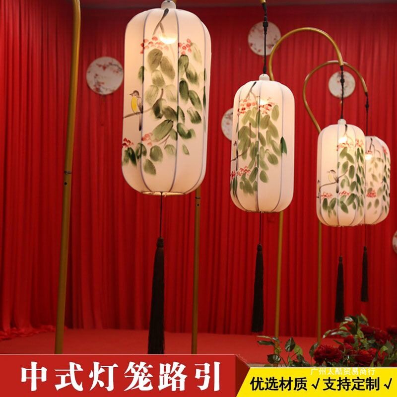 婚庆道具中式汉唐弯钩灯笼路引宫灯铁艺摆件订结婚礼现场布置装饰