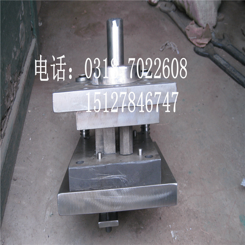 现货供应九条刀片刺绳机冲床模具