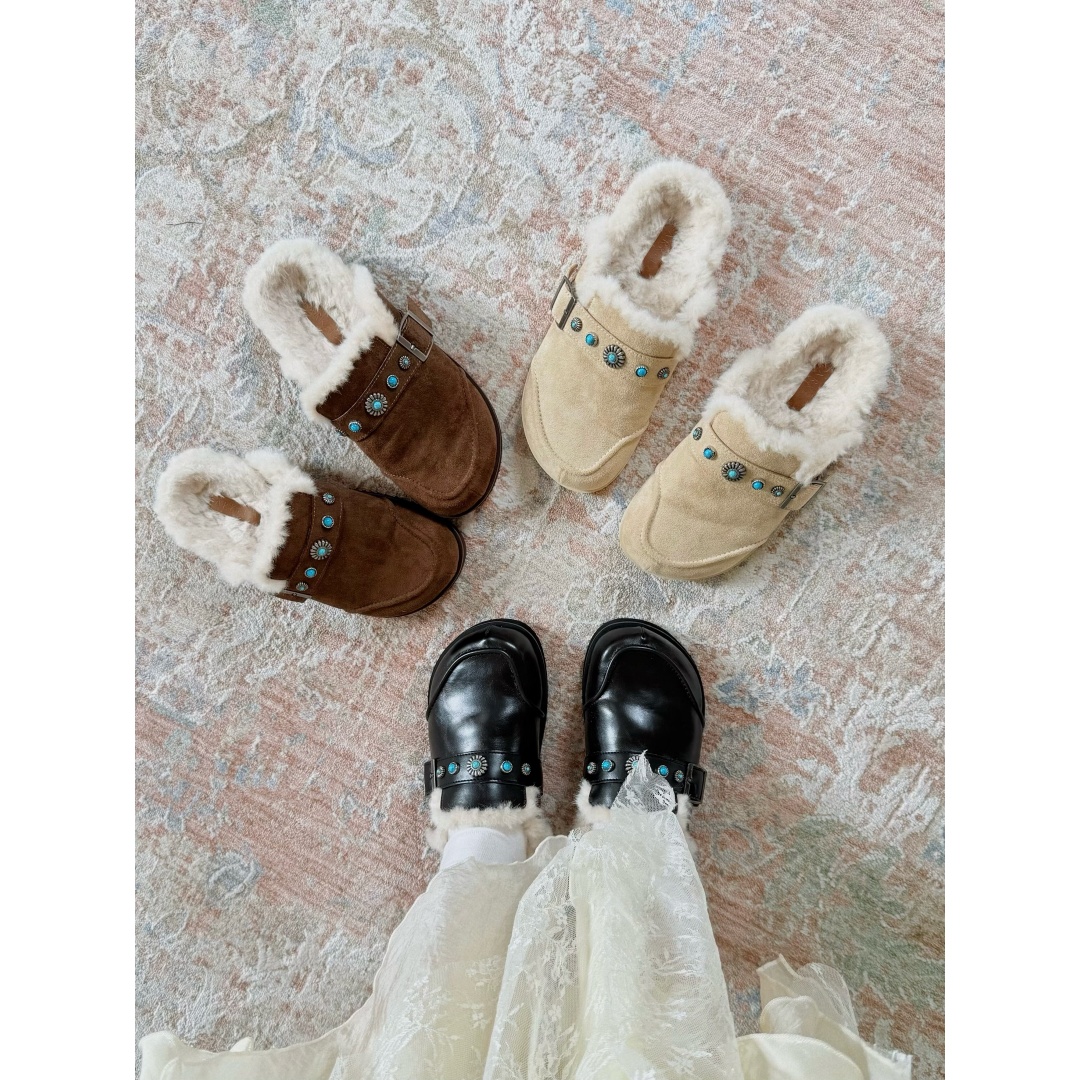 复古宝石装饰保暖毛毛勃肯拖鞋