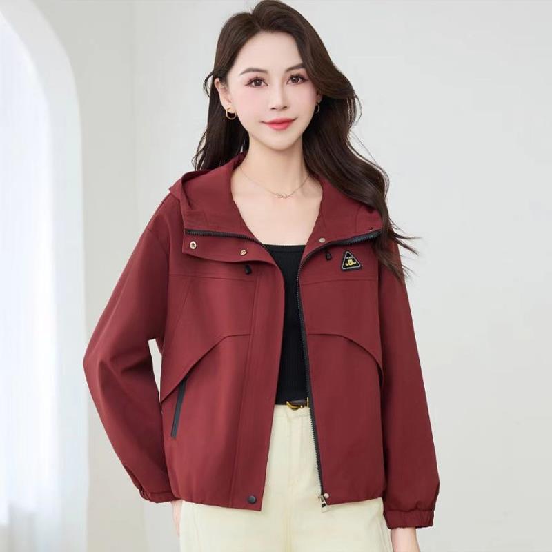 ROUMIKL秋季绝美巨好看外套女2025年新款今年流行爆款短款冲锋衣