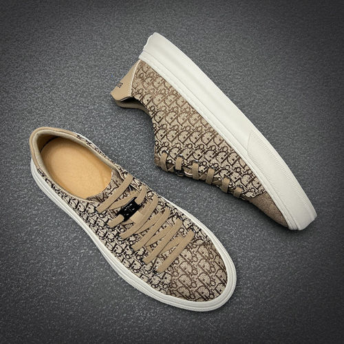 欧洲站男士透气软底舒适板鞋