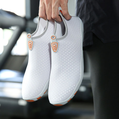 一脚蹬网鞋薄款特大码男鞋轻便