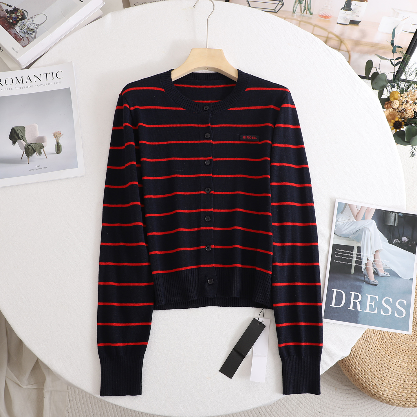 韩系慵懒风复古红蓝条纹针织衫