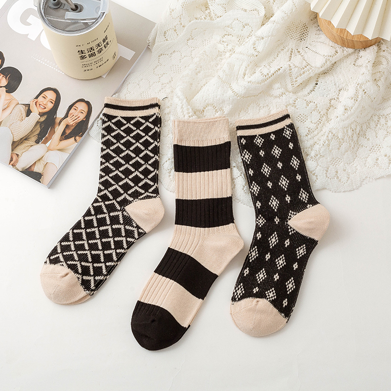 袜子女中筒袜ins潮春秋冬季日系复古长袜格子双针双路堆堆袜