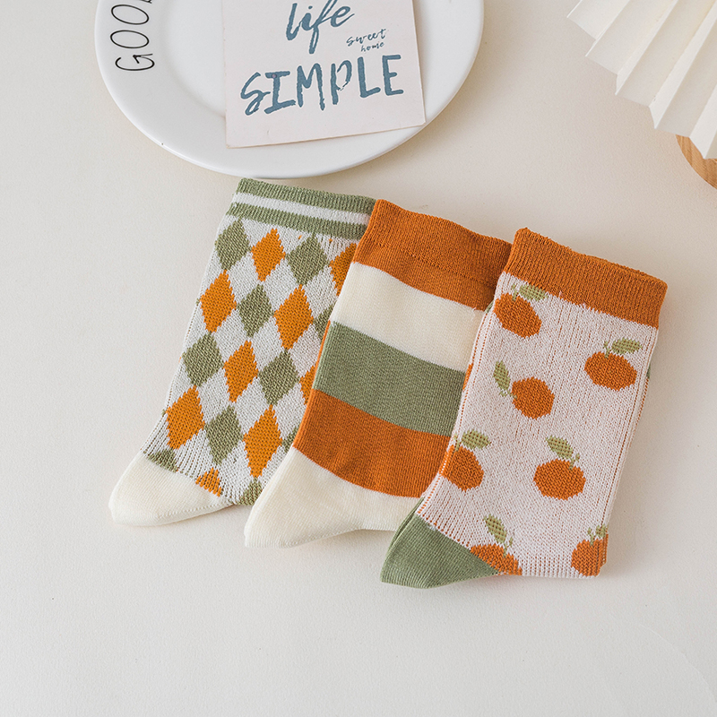 保暖精梳棉女中筒袜子