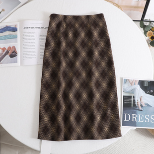 秋水 轻熟风设计感复古气质格纹毛呢菱格开叉半身裙女2025秋冬
