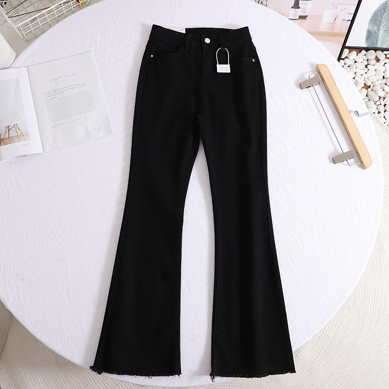 黑色微喇高腰显瘦微喇牛仔裤