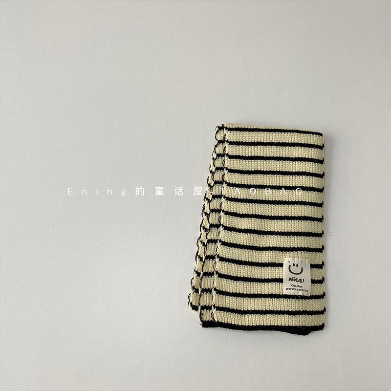 흑백 줄무늬 가을과 겨울에 소년 소녀를 따뜻하게 유지하는 한국 어린이 스카프와 목 니트 울 다재다능하고 스타일리시함