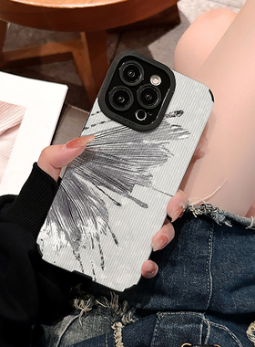 灰色羽纱蝴蝶适用于苹果15手机壳15pro新款14Promax简约13高级感12plus硅胶11全包xsmax小众8女款7防摔质感套