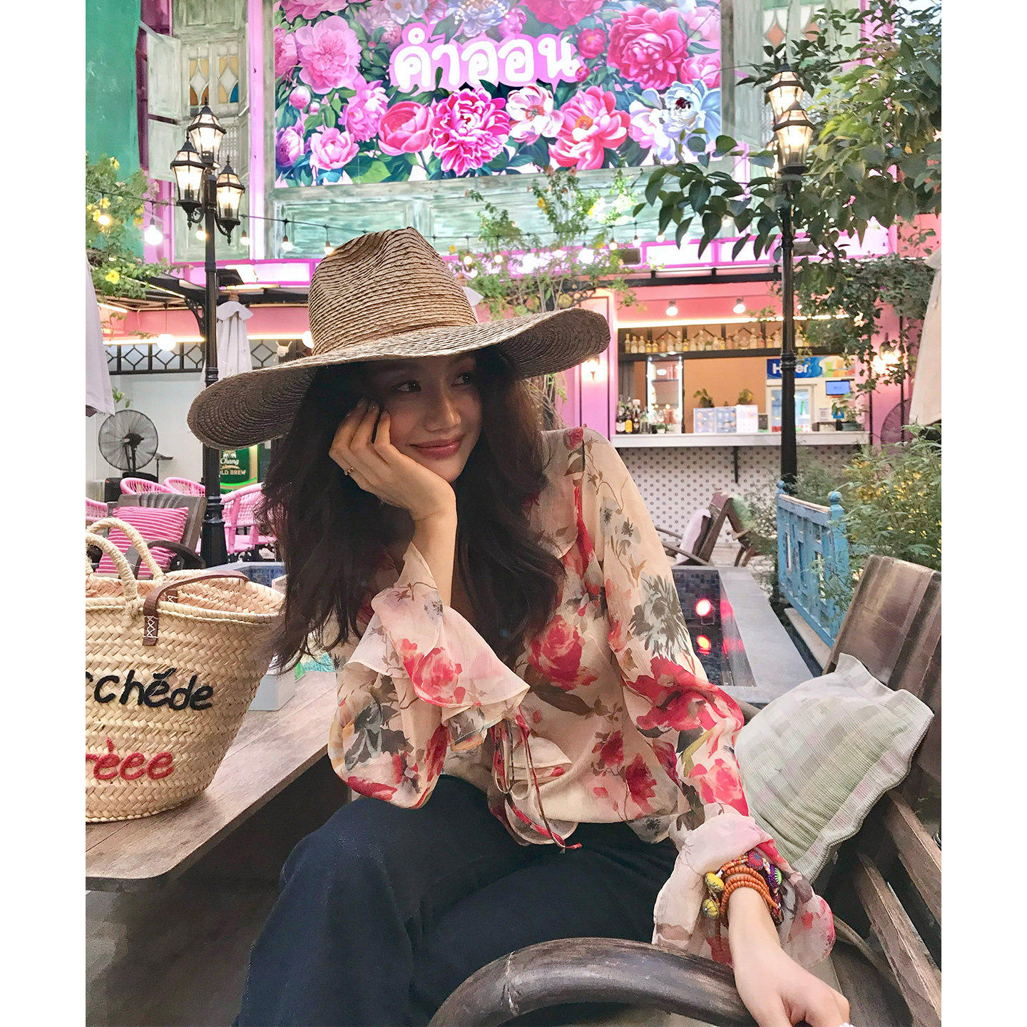 龙喜儿 春季法式浪漫荷叶边V领花朵蕾丝衬衫女微透雪纺上衣Y210