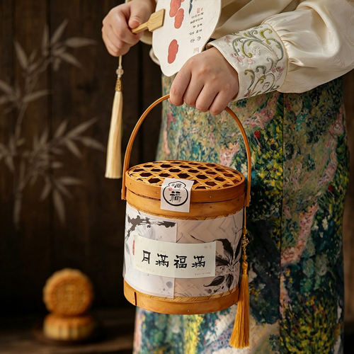 2026新款月饼包装盒高档国风中式中秋竹篮礼盒冰皮流心蛋黄酥空盒