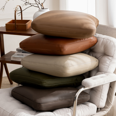 SILVERFROST牛皮纹方形皮革抱枕