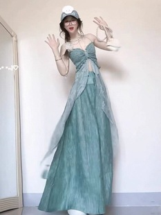 海邊度假風薄荷綠吊帶上衣女夏季 兩件套 設計感高腰闊腿褲 2025新款