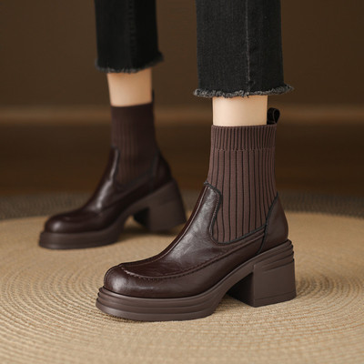 短靴鞋子女2025新款爆款粗跟方头袜靴百搭保暖冬季马丁靴子女款潮