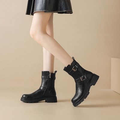奥卡索女鞋新款2025爆款时尚气质粗跟冬季鞋子马丁靴子女时装短靴