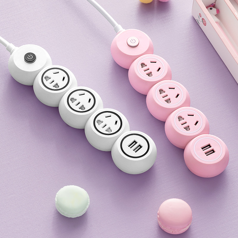 粉色圆孔创意个性插座带usb