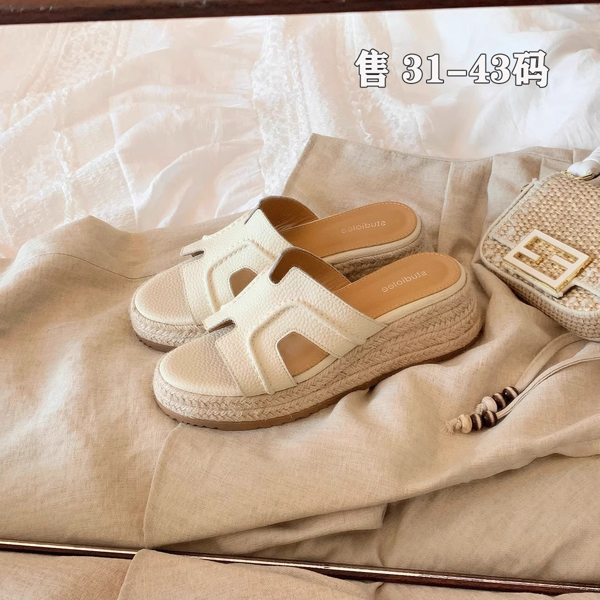 露思同款大码凉鞋41到43复古一字拖厚底坡跟小码凉拖鞋女313233夏