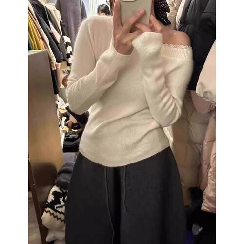 BLLOUKE时尚复古斜肩长袖针织衫女秋冬修身柔软毛衣内搭漂亮蕾丝