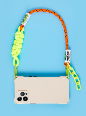 适用苹果13手机壳带挂绳14pro腕带手拎iphone12promax全包镜头硅胶11可背新款xs max原创个性16创意女15手提