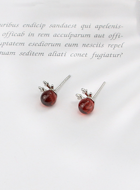 s925银石榴石麋鹿耳钉女日韩简约小巧红色新年少女心学生百搭耳环
