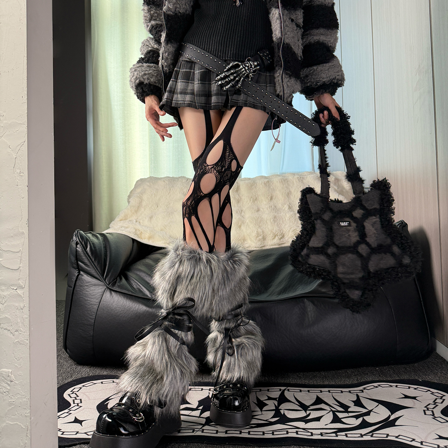 哥特不规则破洞吊带叠亚文化腿套