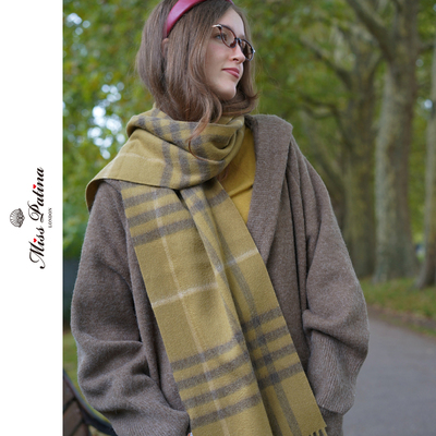 MP复古苏格兰格子羊毛流苏围巾