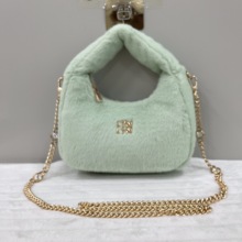 外贸尾货出泰国LYN时尚潮流百搭高质感毛毛手提包单肩斜挎