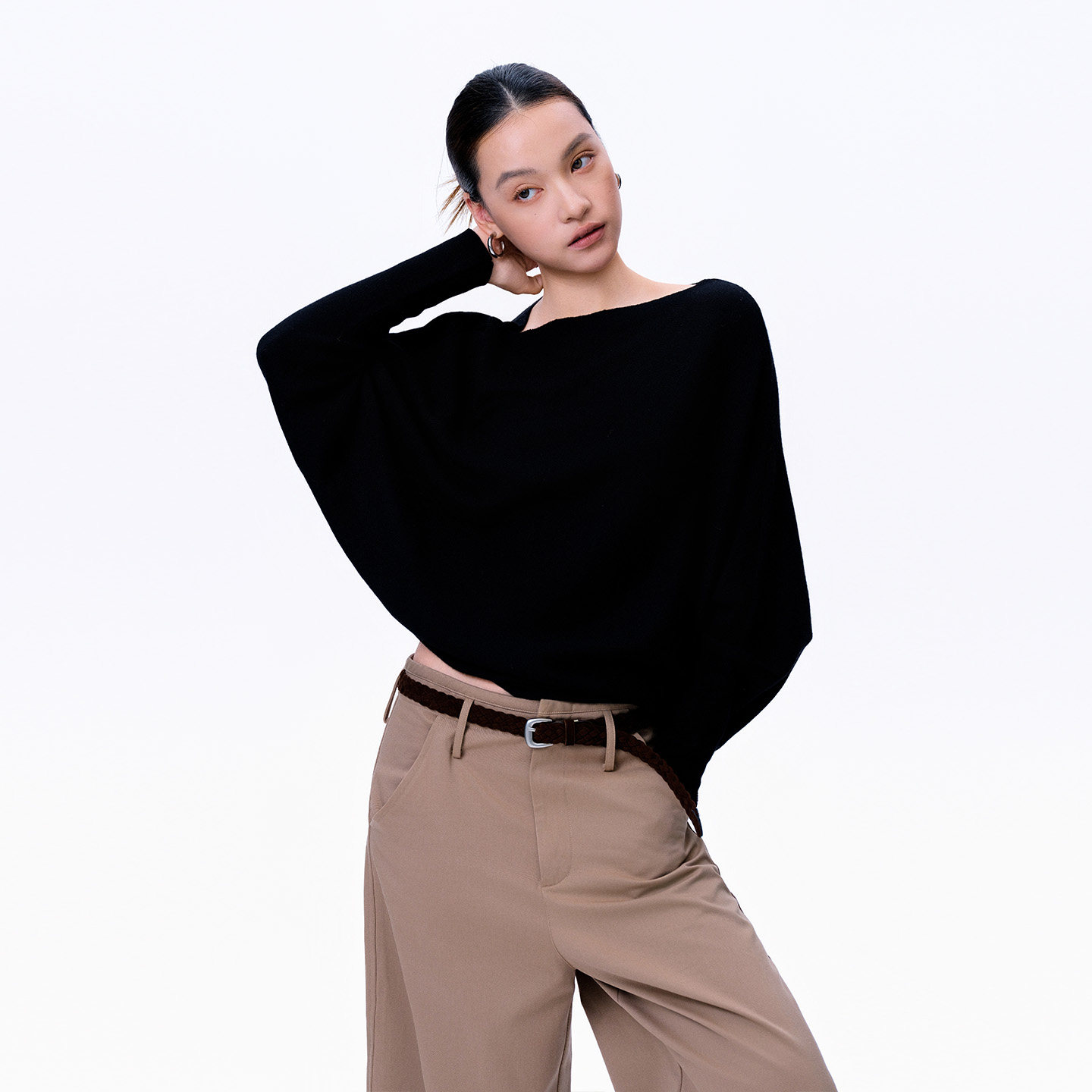 LEpu原创极简亲肤慵懒宽松羊毛毛衣长袖女秋季蝙蝠袖露肩针织上衣