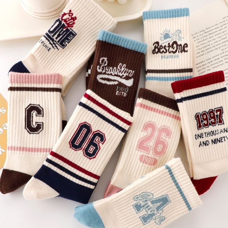 袜子女中筒ins潮百搭秋冬款美式外穿高颜值中学生运动少女长筒袜
