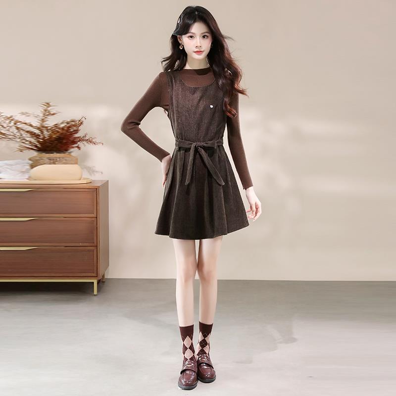 ROUMIKL时髦美拉德穿搭套装裙女秋冬小个子复古法式背带裙针织打