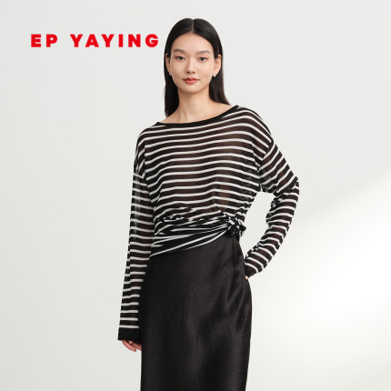 EP雅莹2025早秋新款女装 简约慵懒风圆领条纹宽松针织衫上衣9538A
