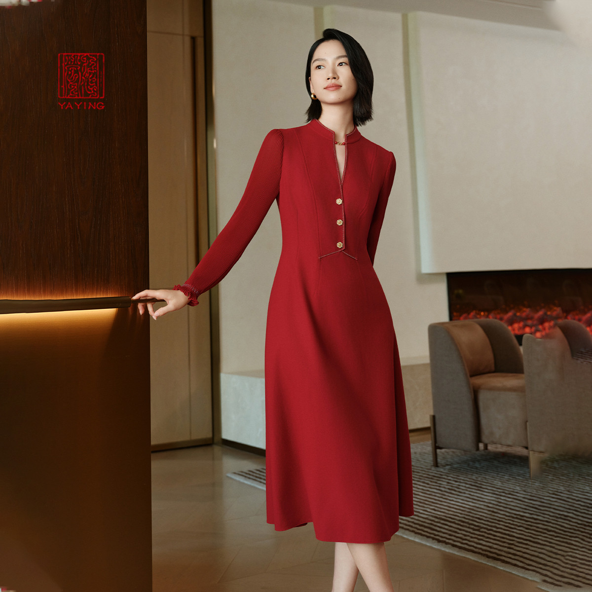 绵羊毛收腰连衣裙EP雅莹