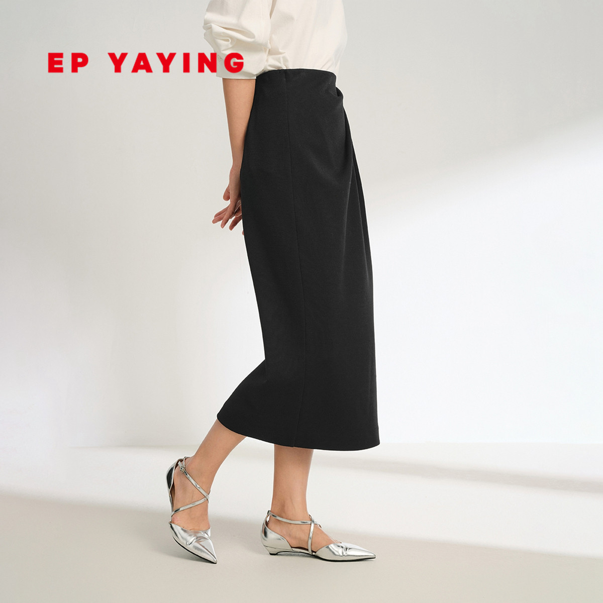 EP YAYING雅莹女装 绵羊毛中长款通勤黑色半身裙 2025新款3522A