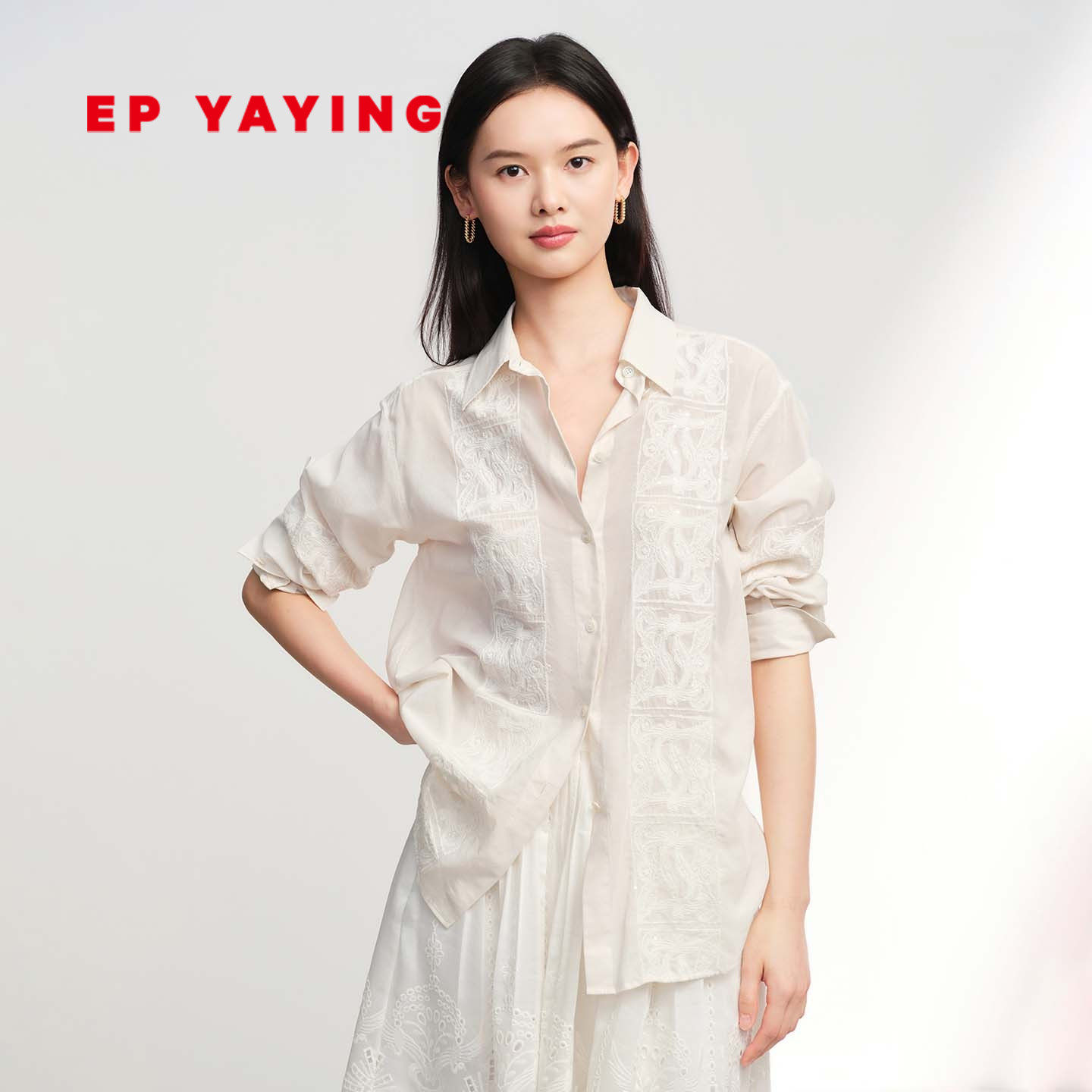 EP雅莹衬衫女 微阔显瘦凤穿牡丹亮片刺绣衬衫 2026春季新款2109A