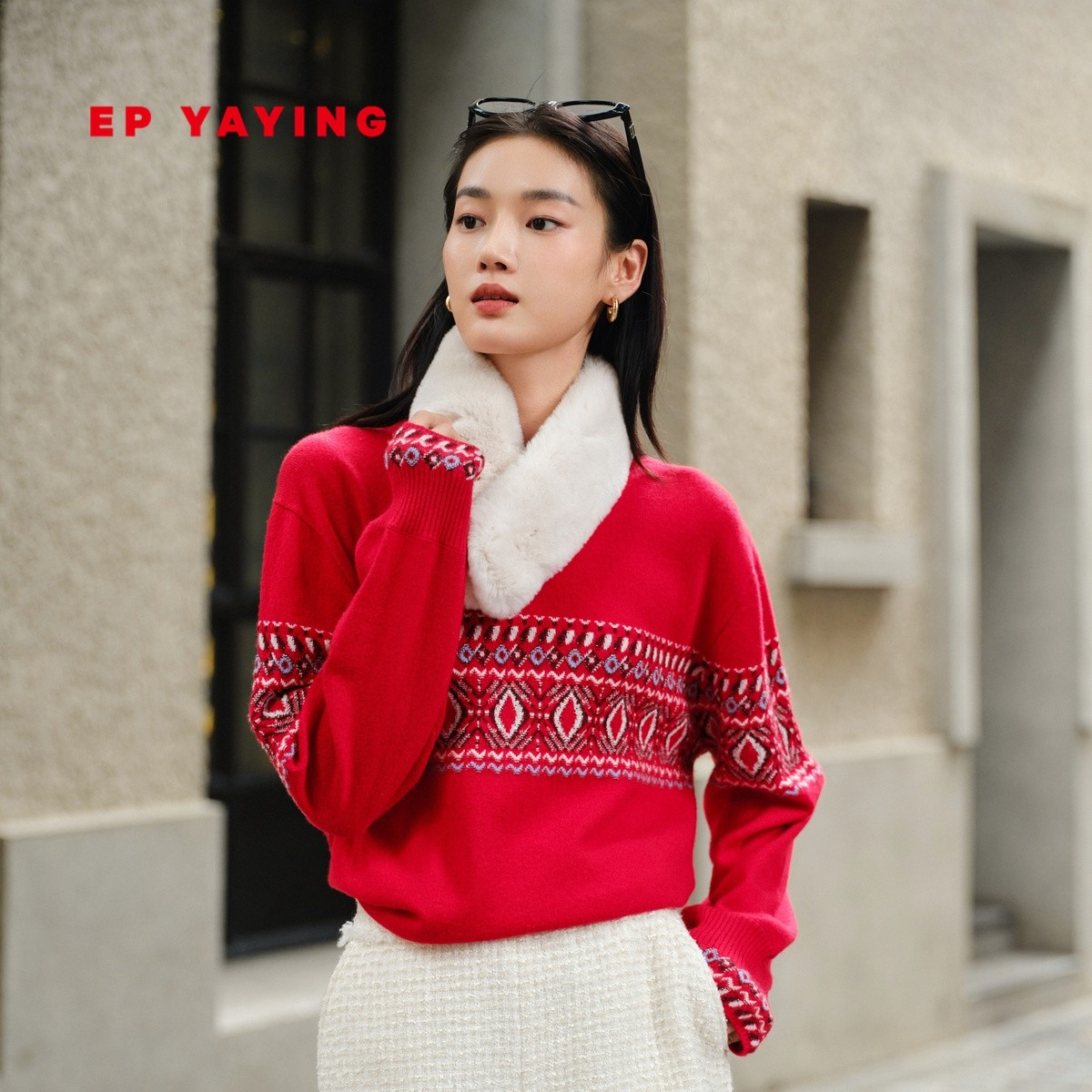 EP YAYING雅莹围巾 獭兔毛皮温暖围脖交叉毛绒围巾 25新品ZQ05A,服饰配件/皮带/帽子/围巾,围巾/丝巾/披肩,淘宝优惠券,粉丝福利购,淘宝优惠卷