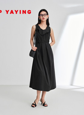 EP雅莹连衣裙 褶皱不规则无袖赫本风小黑裙 2026春夏新款4620A