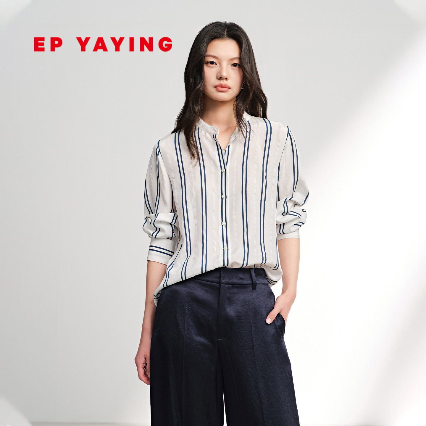 EP雅莹真丝衬衫女 条纹印花高智通勤白色上衣 2026春夏新款2203A