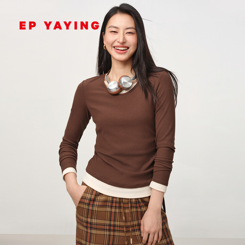 雅莹假两件含桑蚕丝针织打底衫