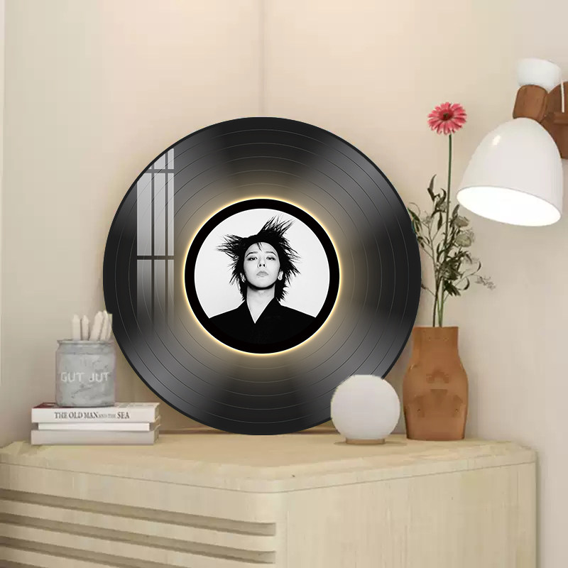 明星周边权志龙黑胶唱片挂画高级感蓝牙音箱装饰画潮牌服装店壁画