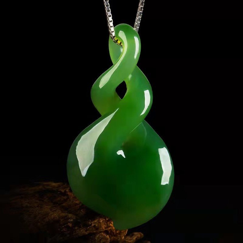 外蒙料仿和田碧玉吊坠扭转乾坤挂件男女项坠挂坠厂价