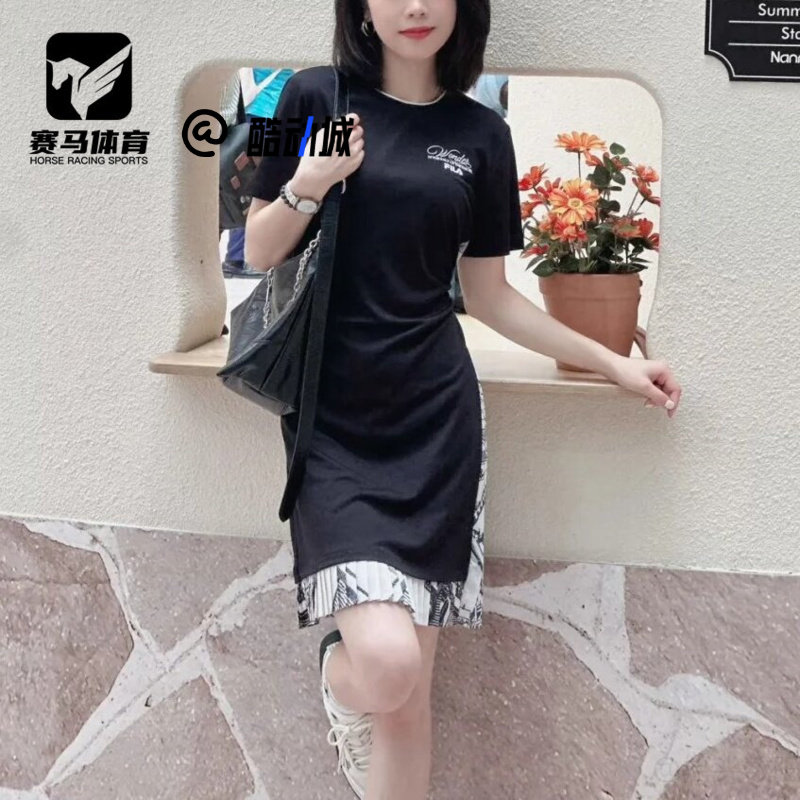 FILA斐乐正黑舒适针织短袖连衣裙