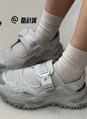 FILA斐乐硬糖凉鞋银色女子防滑透气沙滩凉鞋运动鞋T12W421403FSB