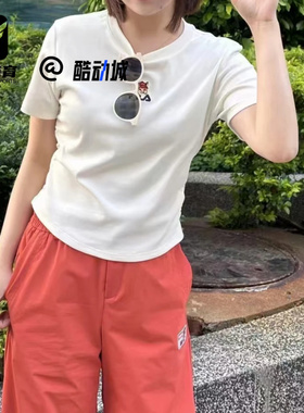 FILA斐乐 白色女子舒适运动休闲修身圆领短袖T恤F11W529120FWT