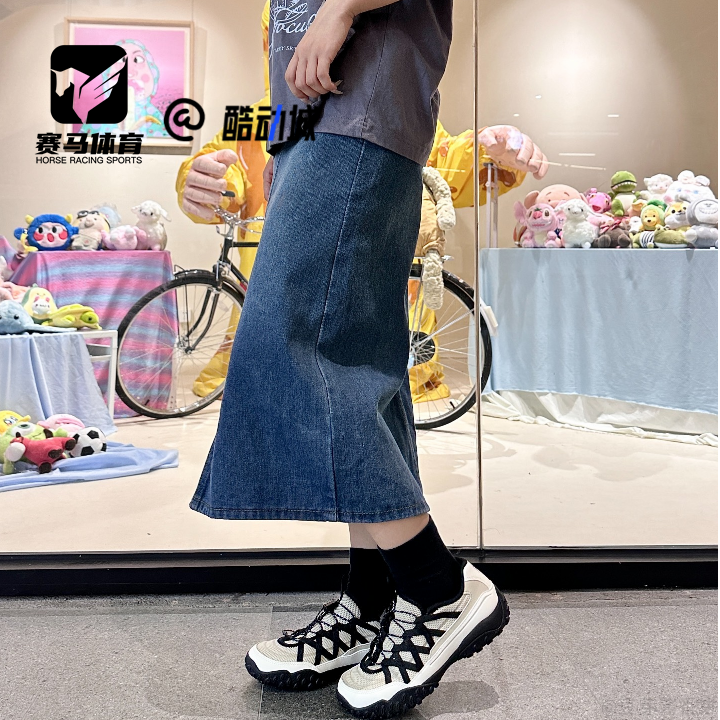FILA芭蕾鞋黑白女低帮休闲鞋